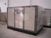 電動固定螺桿式空壓機